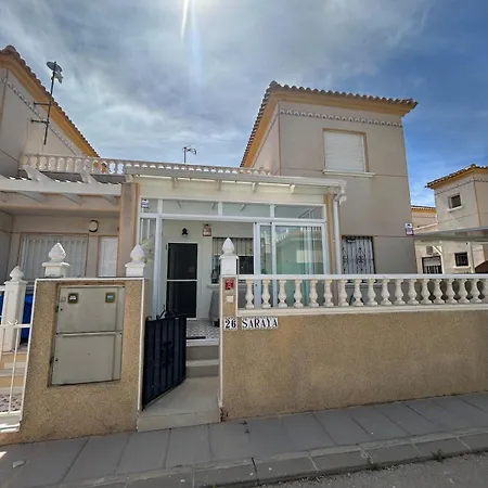 Maison 3 Chambres, Pilar De Campoverde Hébergement de vacances *
